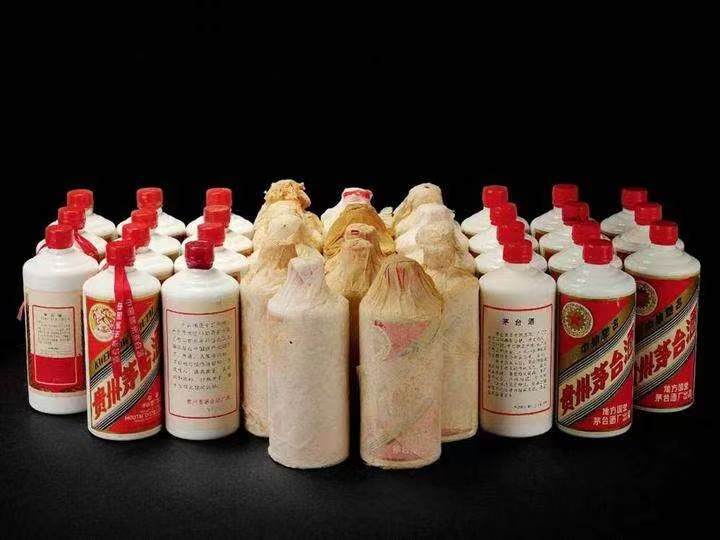 康巴什日照岚山回收酒价格哪里回收(附近上门回收茅台酒）?